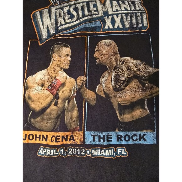 WWE WrestleMania XXVIII John Cena vs The Rock Graphic T-Shirt Men’s Small Black - Picture 2 of 5